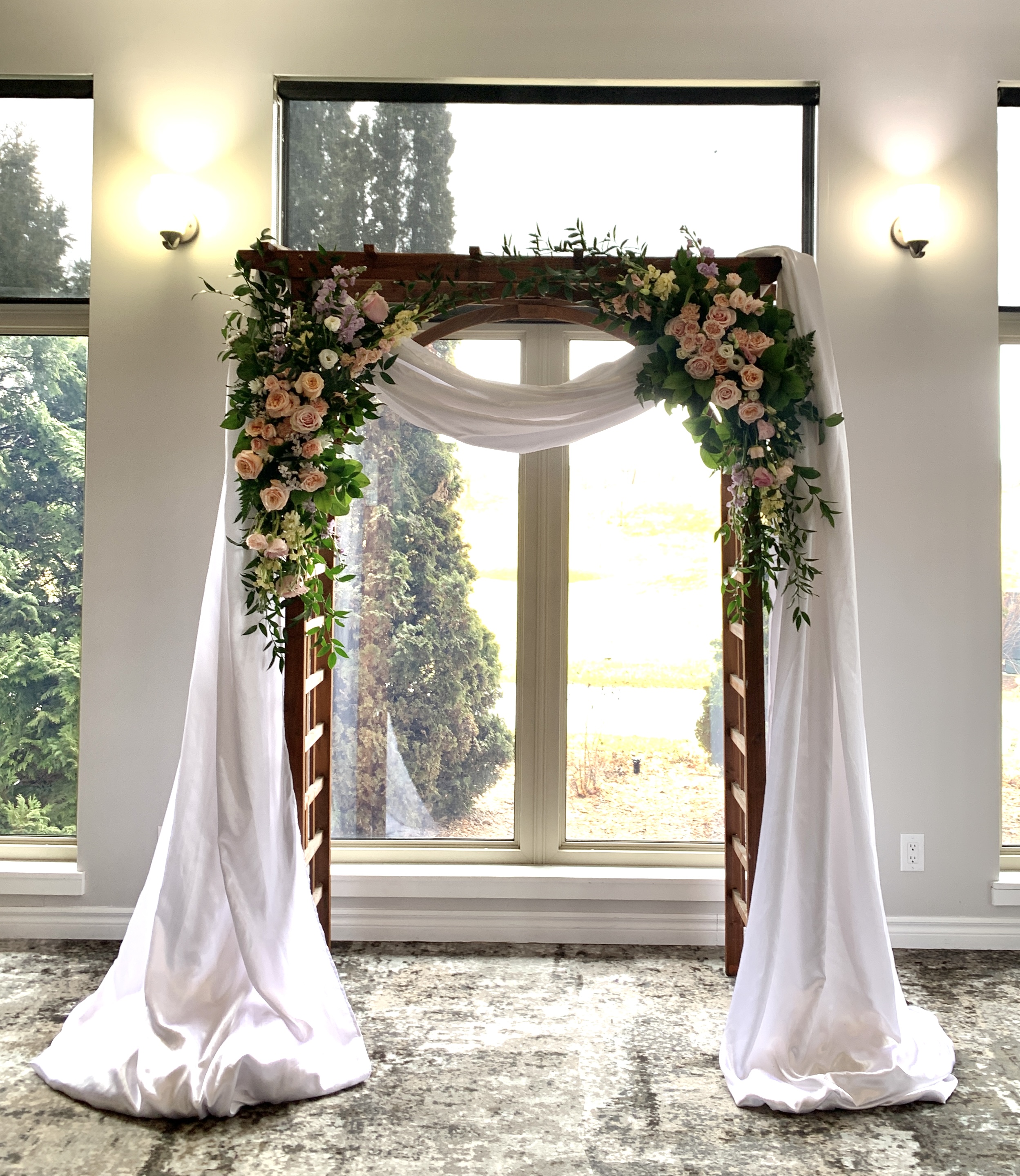 Tangle Creek wedding ceremony arch