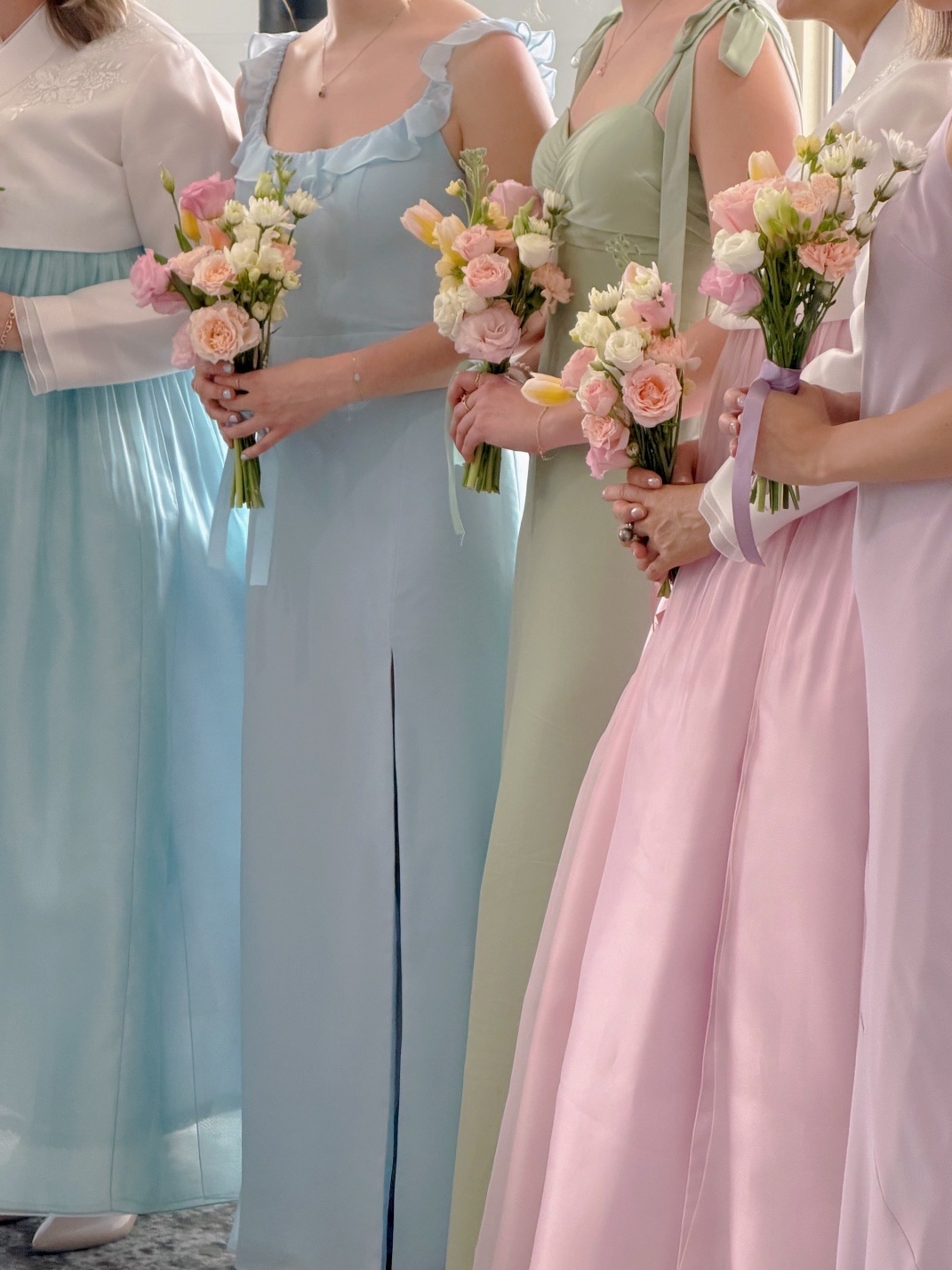Tangle Creek wedding bridesmaids bouquets